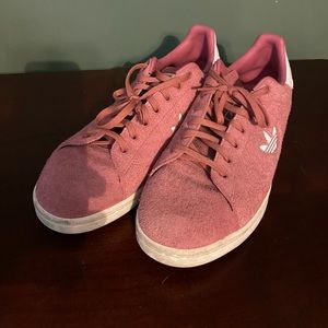 Adidas Stan Smith (Light red / suede / 10.5 mens)